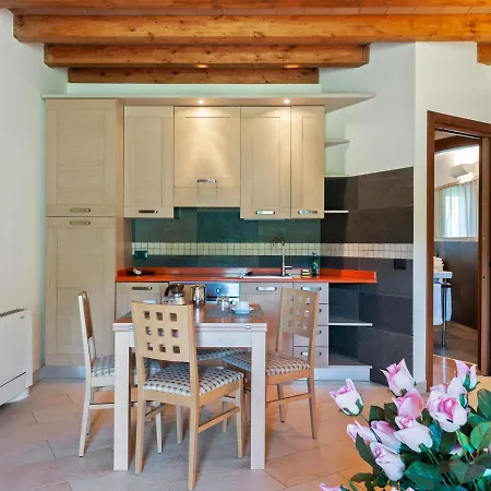 بيت للعطل Modern Holiday In With Garden *