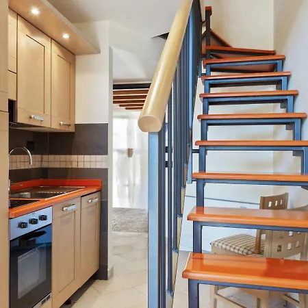 بيت للعطل Modern Holiday In With Garden *
