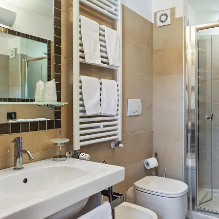 بيت للعطل Modern Holiday In With Garden *