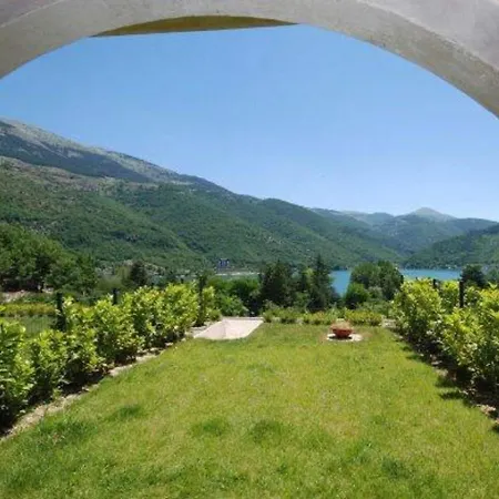 Modern Holiday In With Garden * سكانو
